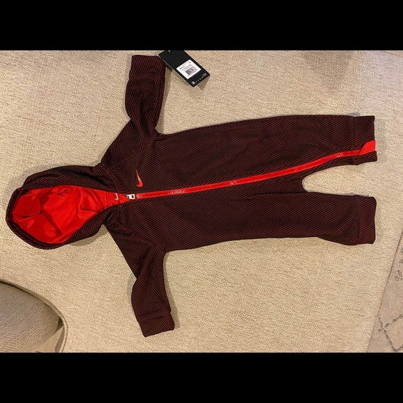 red nike outfit baby
